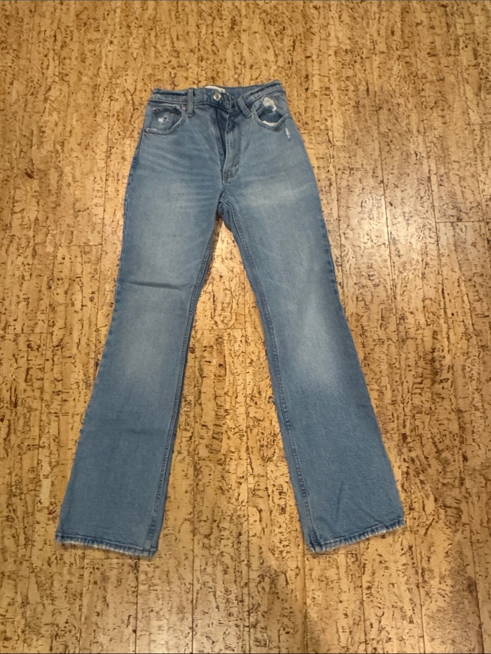 Abercrombie & Fitch The 70s Vintage Flare Ultra High Rise